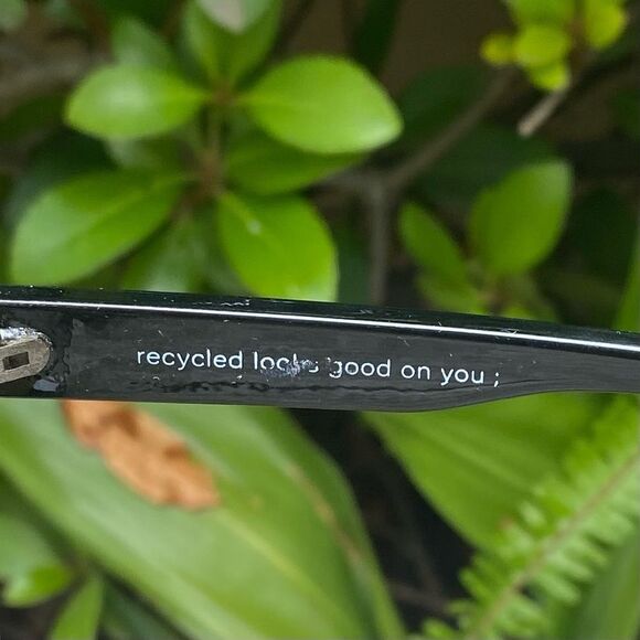 NIB New Women's SZADE Ellis Black/Caper Polarized Sunglasses Sunnies Sustainable - Picture 8 of 13